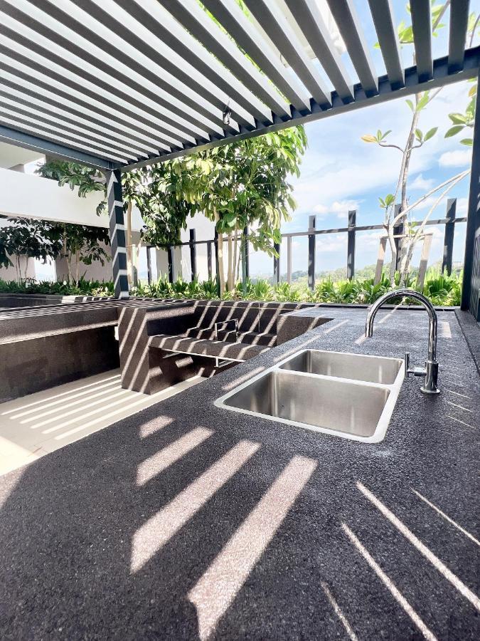 The Apple Residence & Suites Infinity Pool By Nestcove Malacca Eksteriør bilde