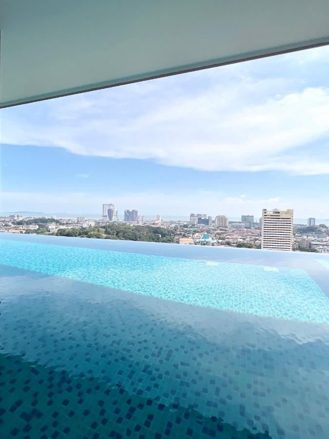 The Apple Residence & Suites Infinity Pool By Nestcove Malacca Eksteriør bilde